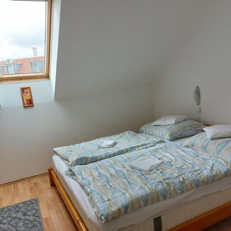 Apartmancentrum Gyula Exterior photo