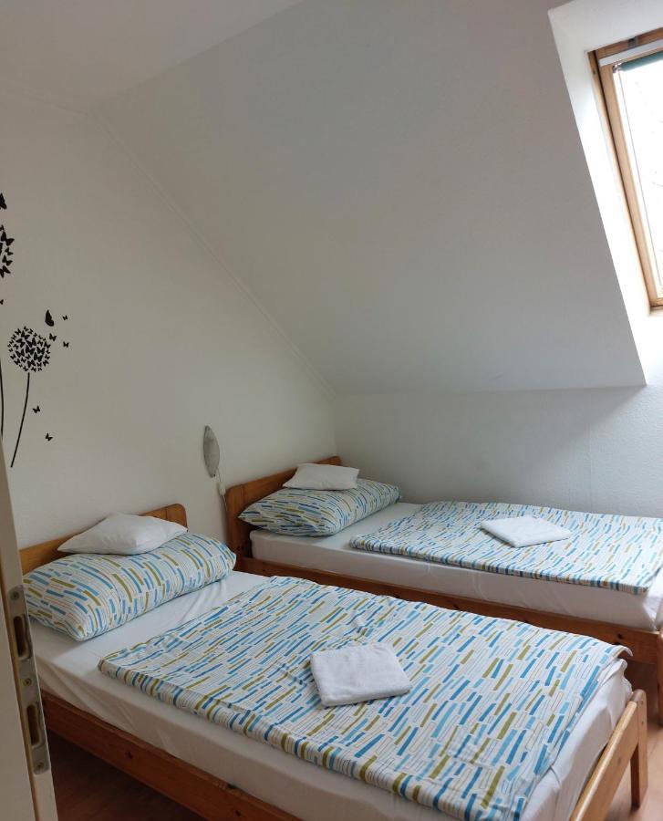 Apartmancentrum Gyula Exterior photo